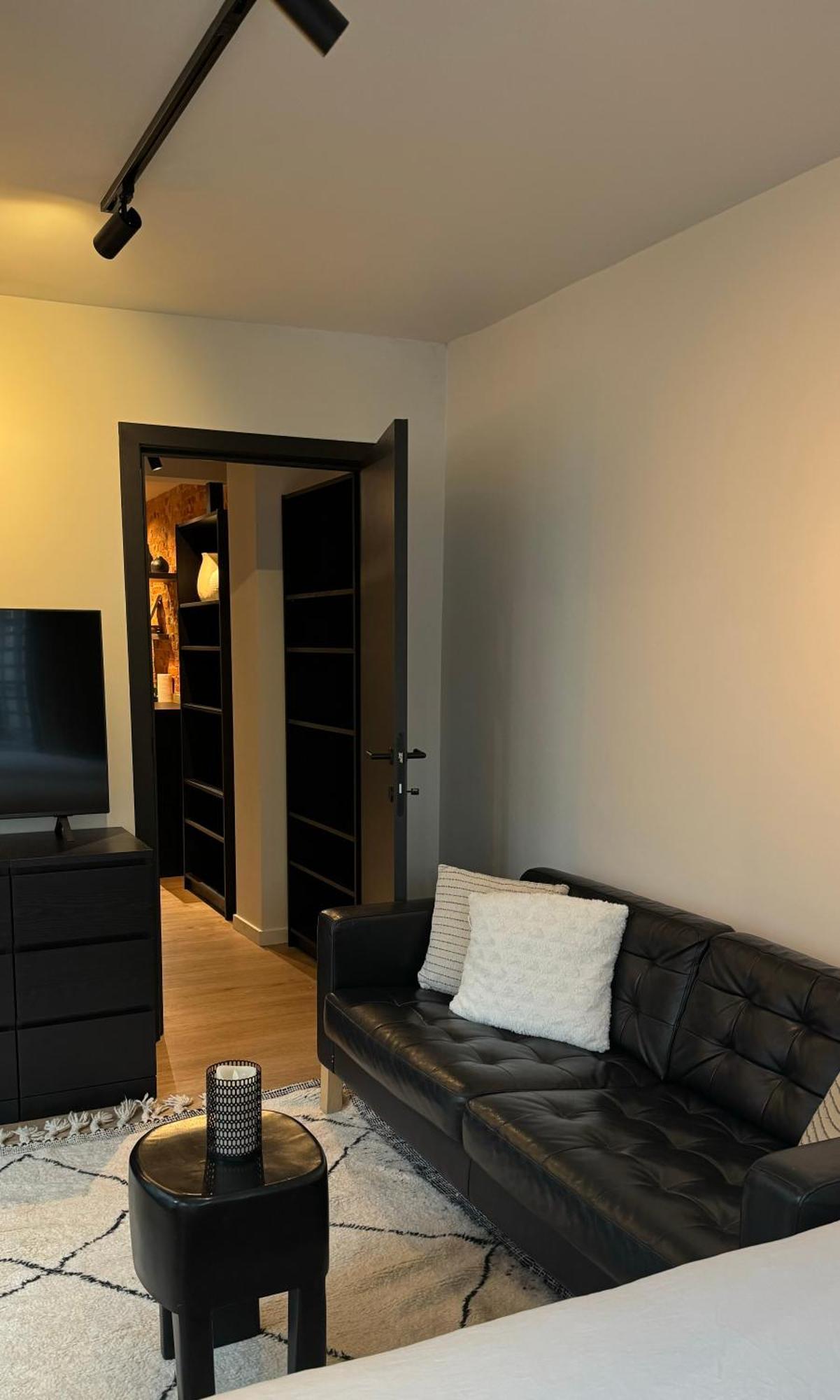 Luxury Apartment With Cosy Garden! Гент Екстериор снимка