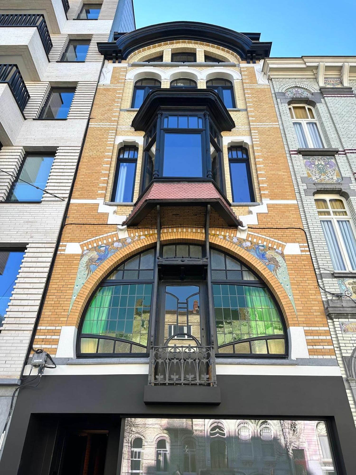 Luxury Apartment With Cosy Garden! Гент Екстериор снимка