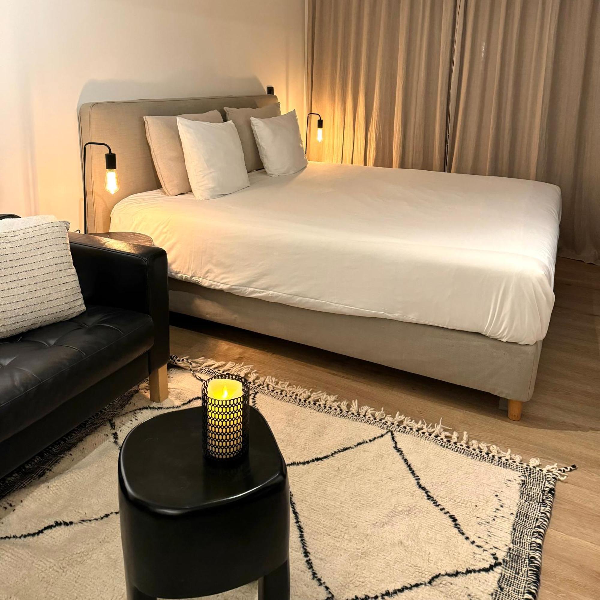 Luxury Apartment With Cosy Garden! Гент Екстериор снимка