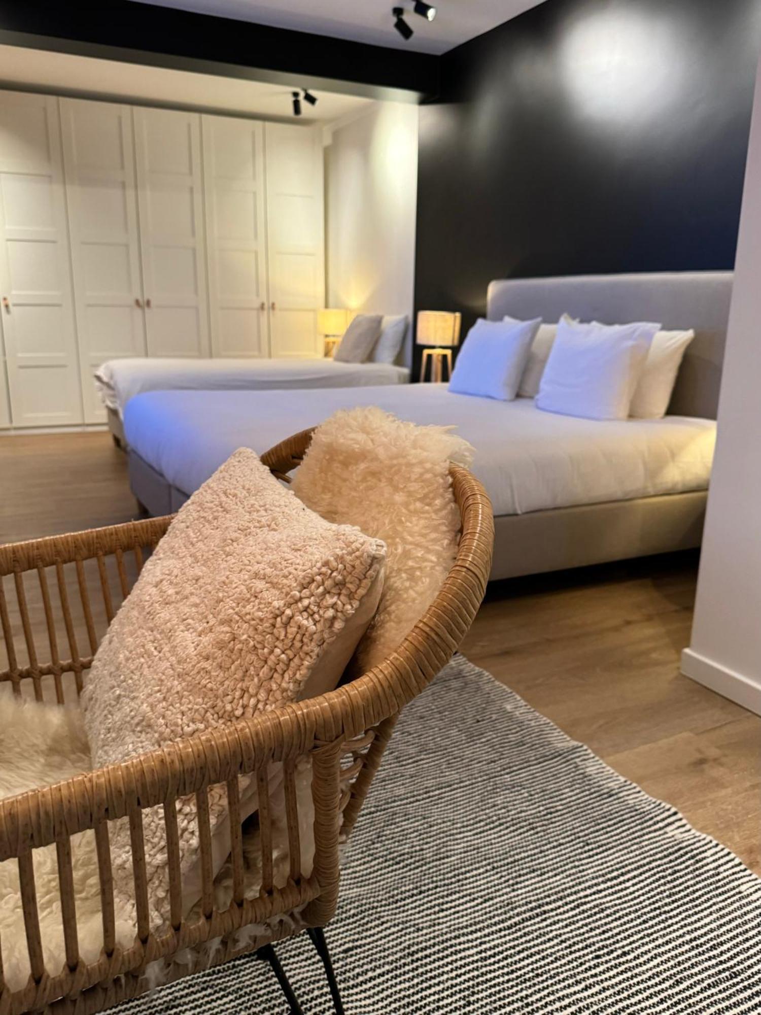 Luxury Apartment With Cosy Garden! Гент Екстериор снимка