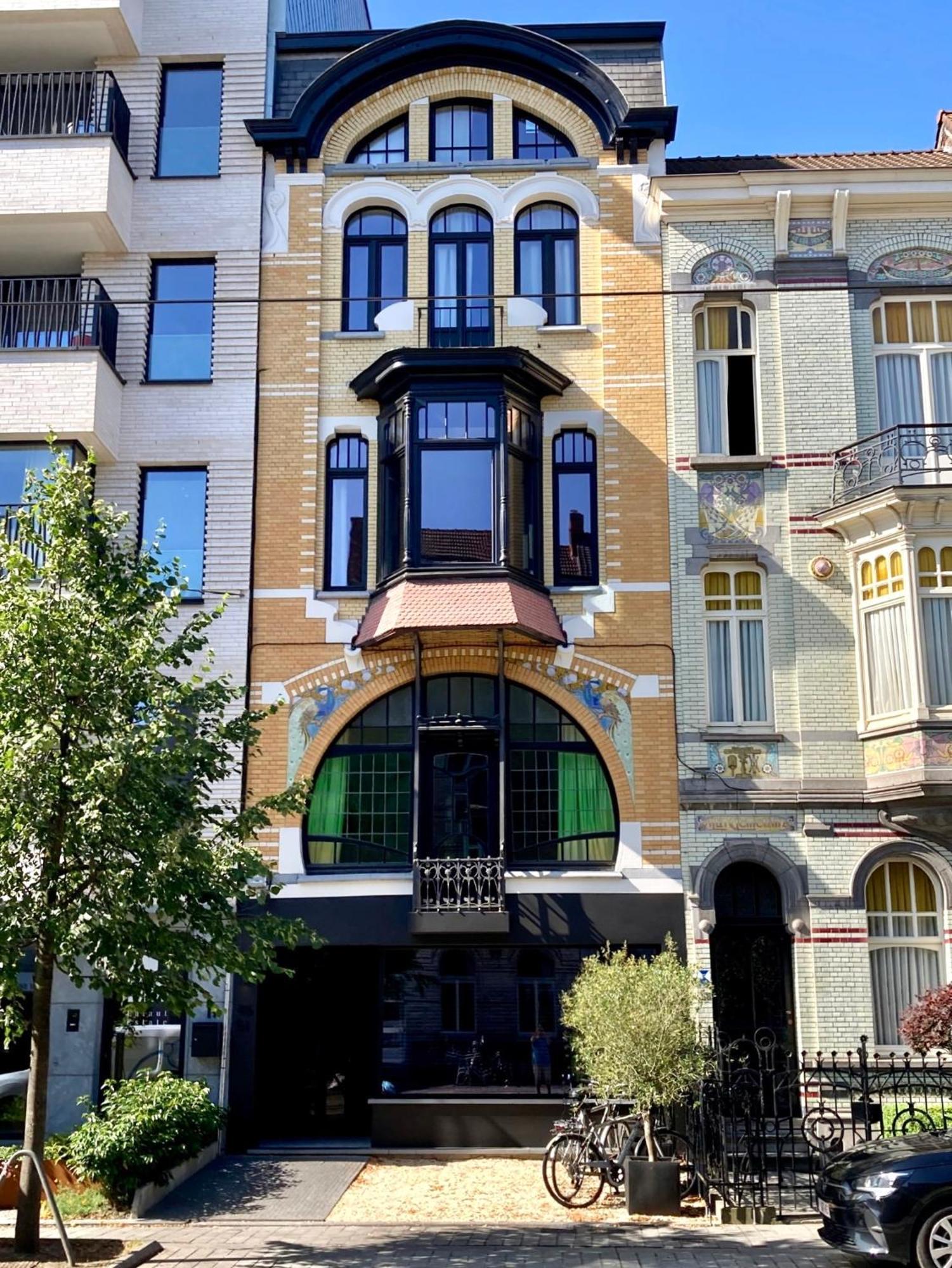 Luxury Apartment With Cosy Garden! Гент Екстериор снимка